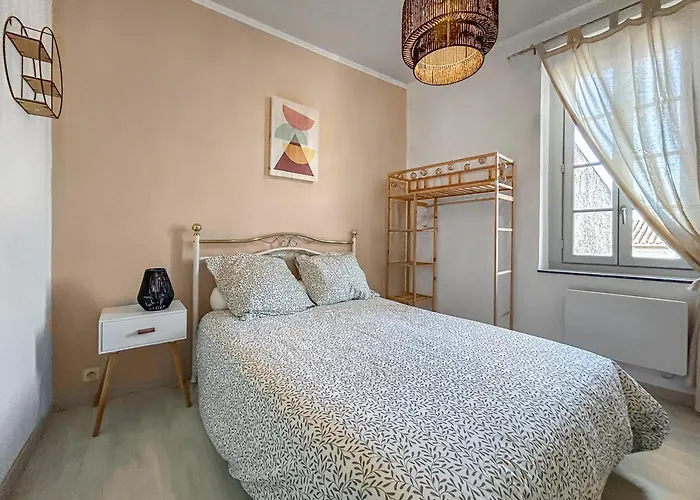T2 Cosy Vue Sur La Cite Apartment